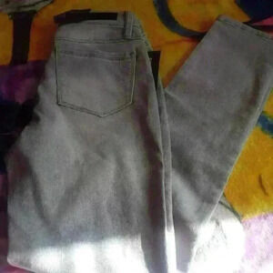 Kenneth Cole skinny jeans